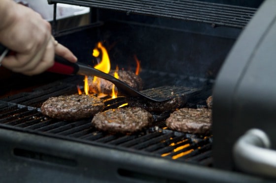 Grilling burgers